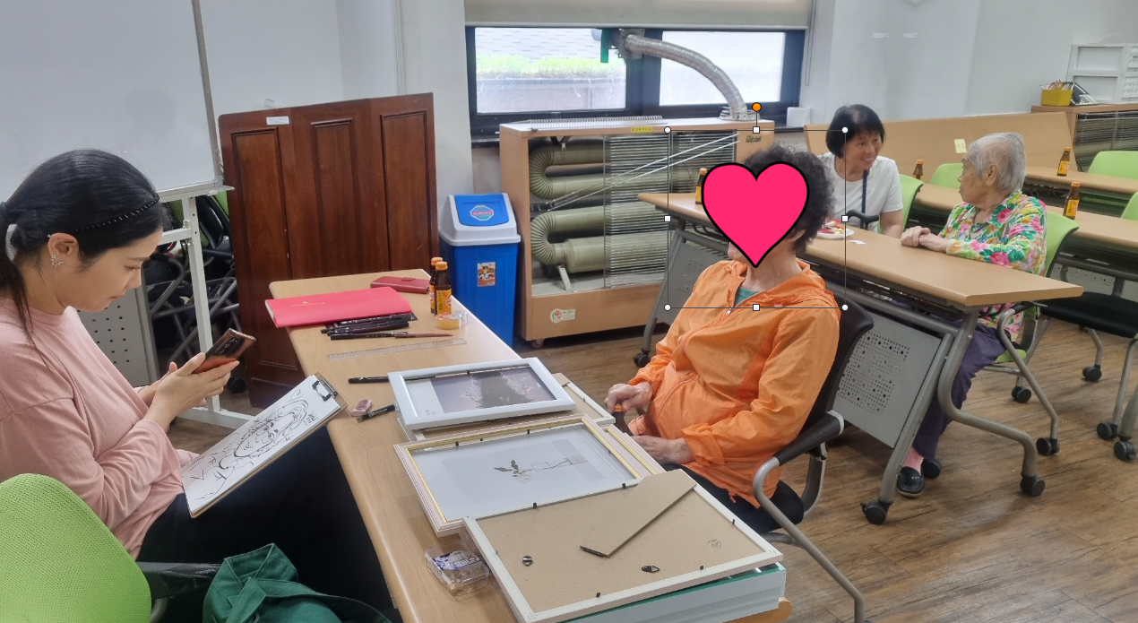 활동사진1.png