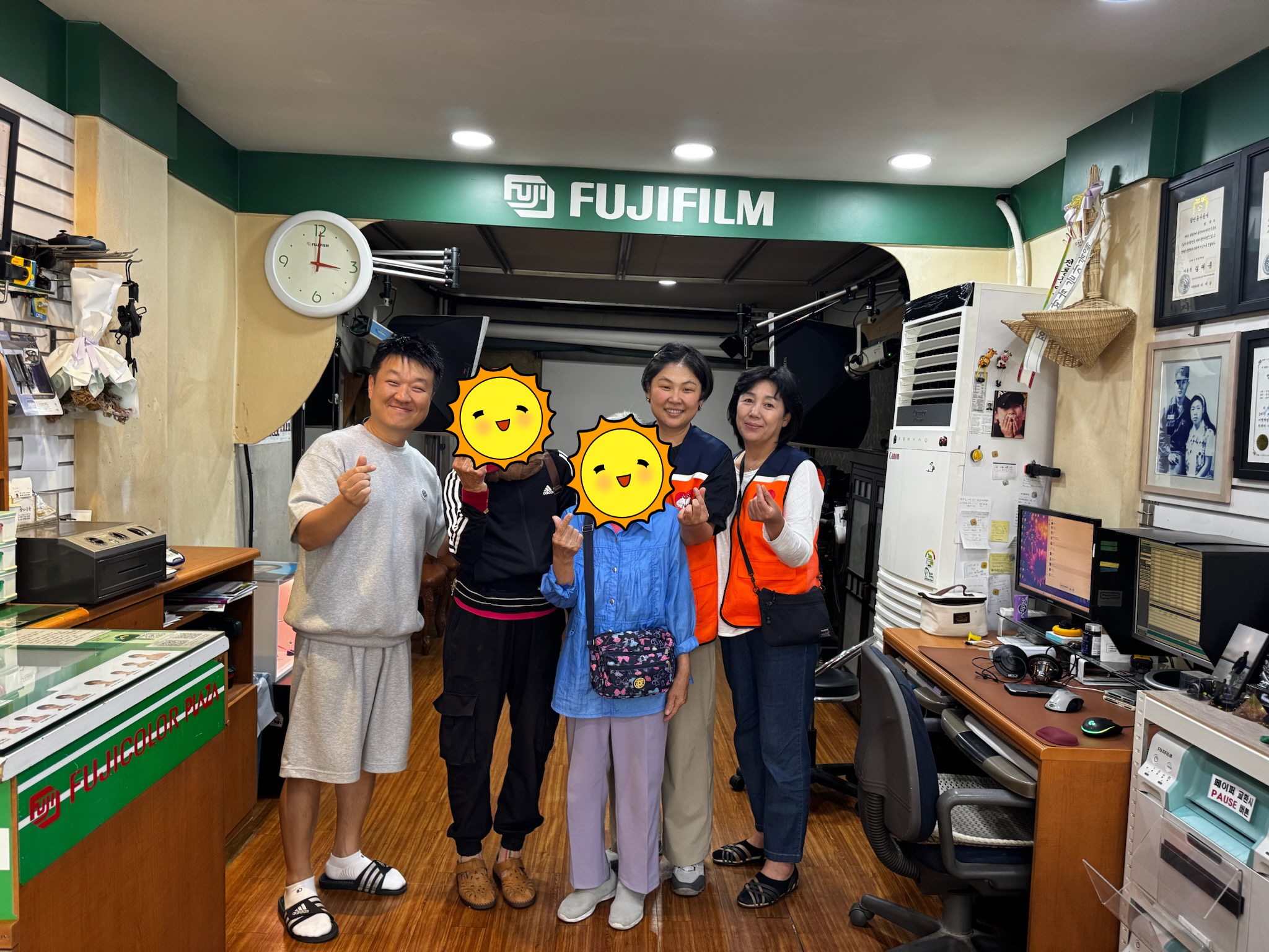 [꾸미기]효나눔 단체사진.jpg